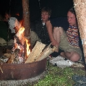 Am Lagerfeuer
